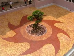 壓模地坪是怎么做（壓）上去的？